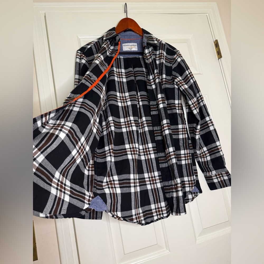 Hudson and barrow stylish Plaid Button Down Shirt for Women